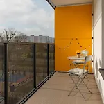 Targowek Pet-Friendly Apartment With Parking By Renters
